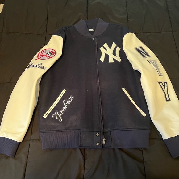 NY Yankees Varsity Jacket with Logo - Picture 1 of 5